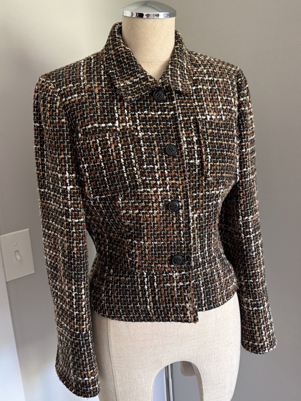 2000s Donna Gray Women's Petite Brown Plaid Tweed Notch Lapel 3-Button Blazer